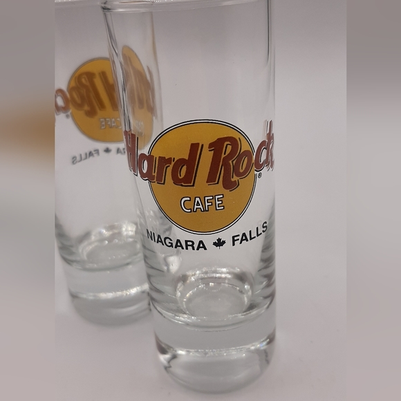 2 HARD ROCK CAFE Niagara Falls 2 oz Shot Glasses Canada Maple Leaf Vintage New - Picture 3 of 5